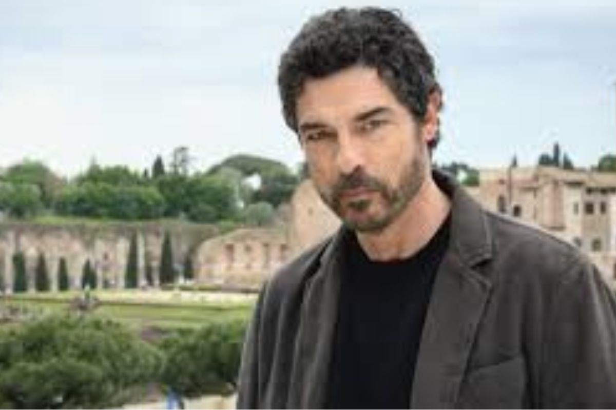 La Roma che non ti aspetti: la città vera dietro Un Professore